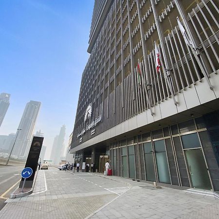 Ferienwohnung Aliving Luxe 2Br With Burj Khalifa View Infinity Pool Midtown-4704 Dubai Exterior foto