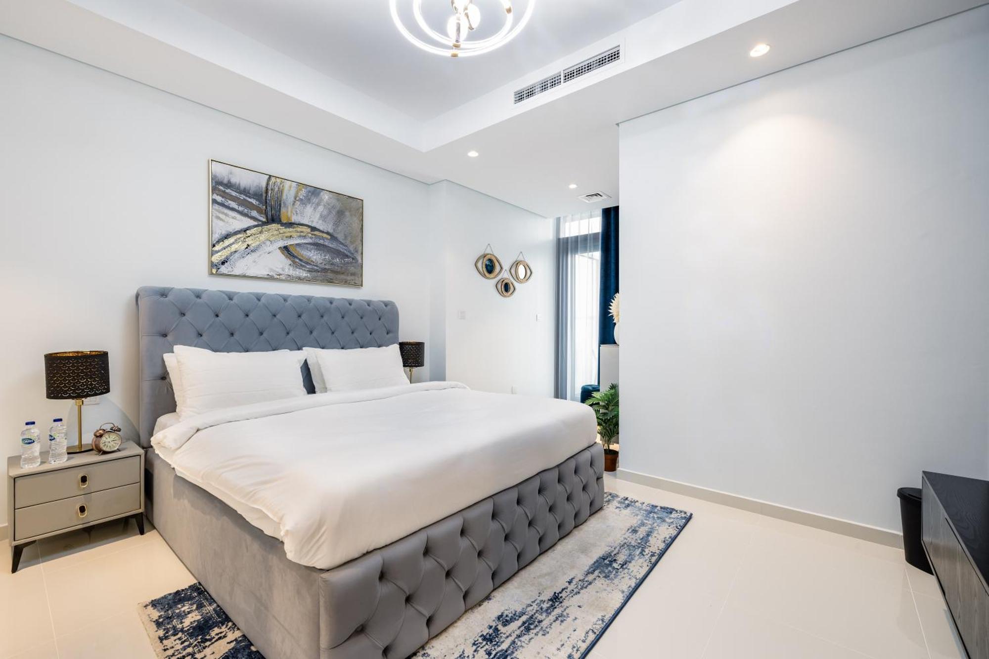 Ferienwohnung Aliving Luxe 2Br With Burj Khalifa View Infinity Pool Midtown-4704 Dubai Exterior foto